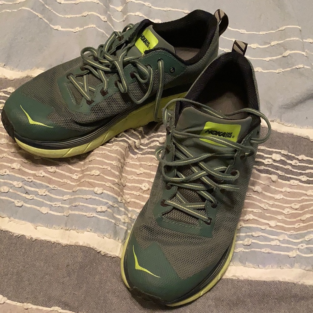 Hoka Challenger ATR 4